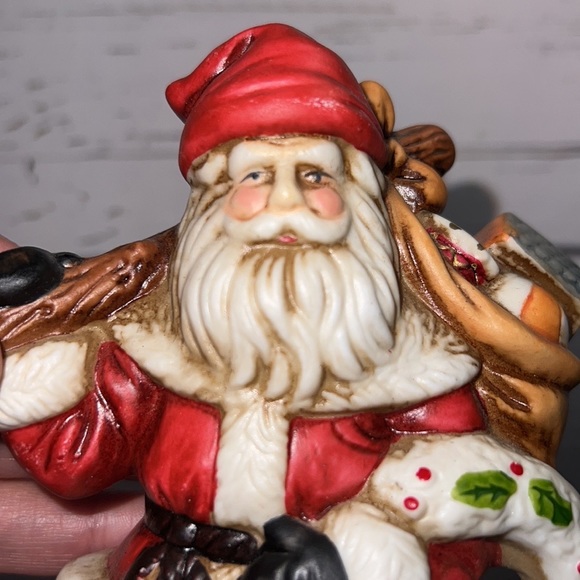 Vintage Enesco Santa - Picture 2 of 8